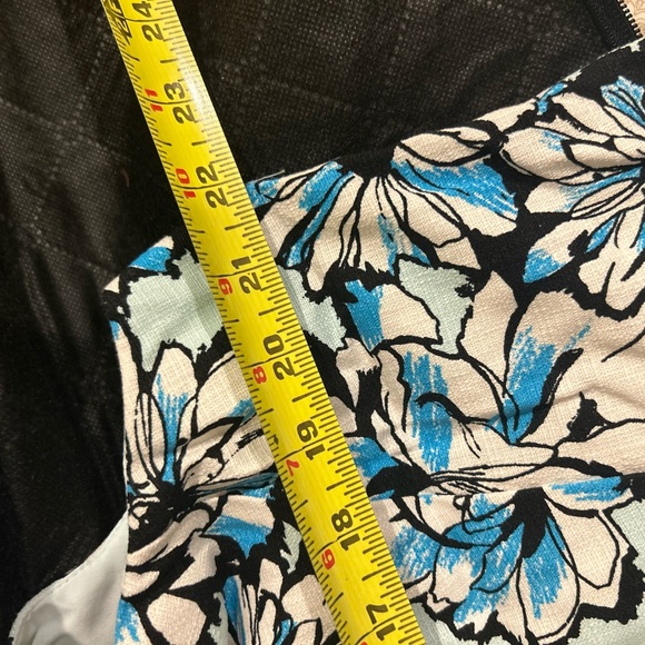 Jones New York Sleeveless Lined Flowery Dress 👗 - Picture 5 of 6